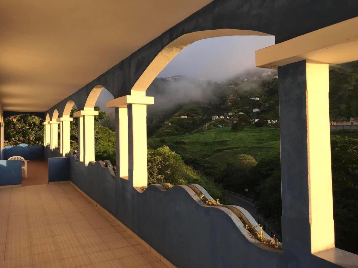 Djabraba'S Eco-Lodge Vila Nova Sintra Luaran gambar